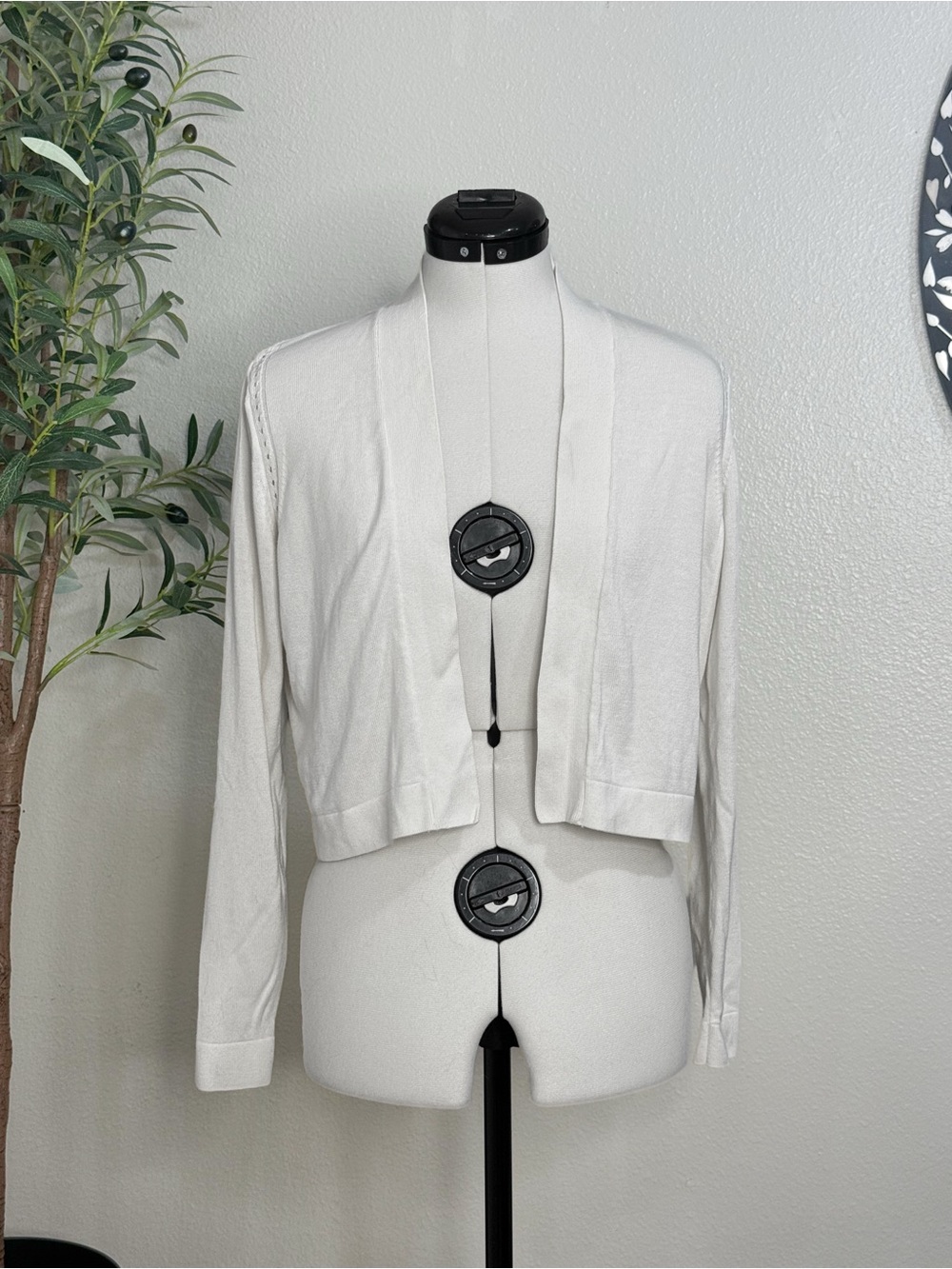 Banana Republic Women's Open-Front White Cropped Cardigan
